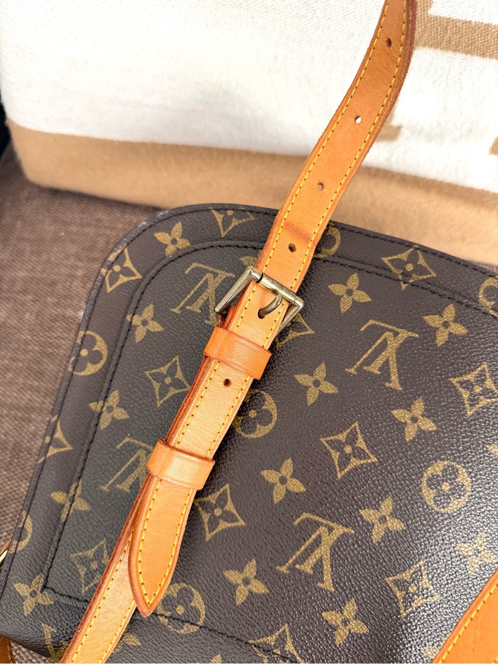 Authentic Louis Vuitton Saint Cloud GM Crossbody Bag M51242 brown monogram LV - Picture 13 of 16